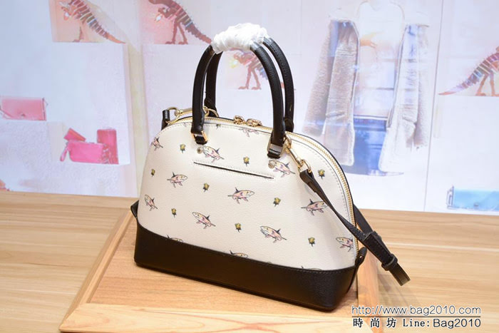 COACH蔻馳 專櫃同步 火烈鳥貝殼包 頂級品質 進口原單手掌紋牛皮 手提肩背包  Chz1400